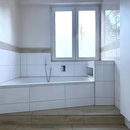 Schöne Apartments I private Parkplätze I home2share