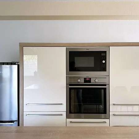 Apartment Schöne I Private Parkplätze I Home2share *