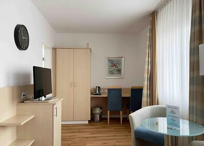 Schöne I Private Parkplätze I Home2share Apartment