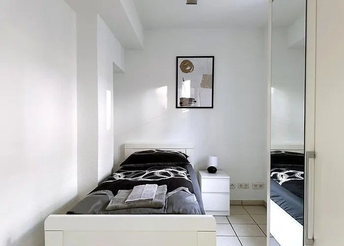 Apartment Schöne I Private Parkplätze I Home2share