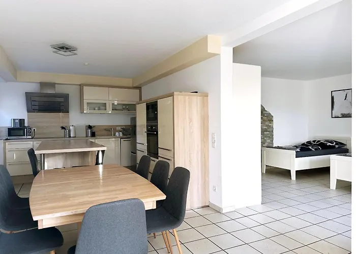 Schöne I Private Parkplätze I Home2share Apartment Munster (North Rhine-Westphalia)