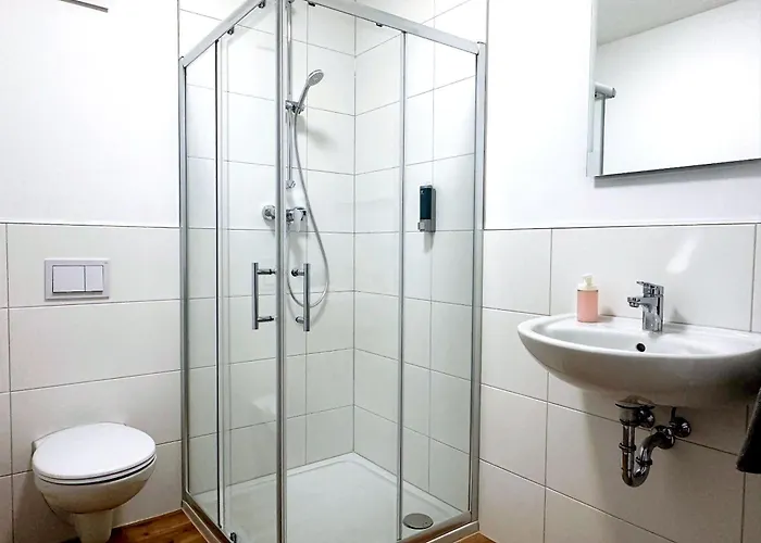 Schöne I Private Parkplätze I Home2share *