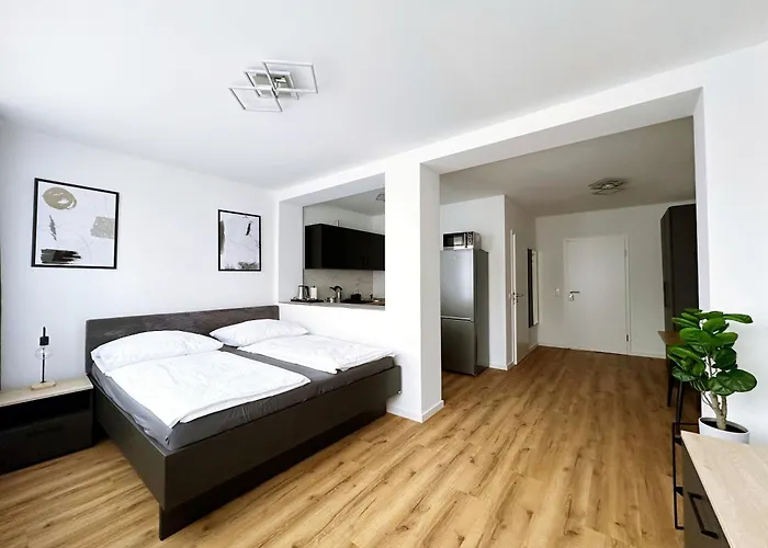 Schöne I Private Parkplätze I Home2share Apartment *