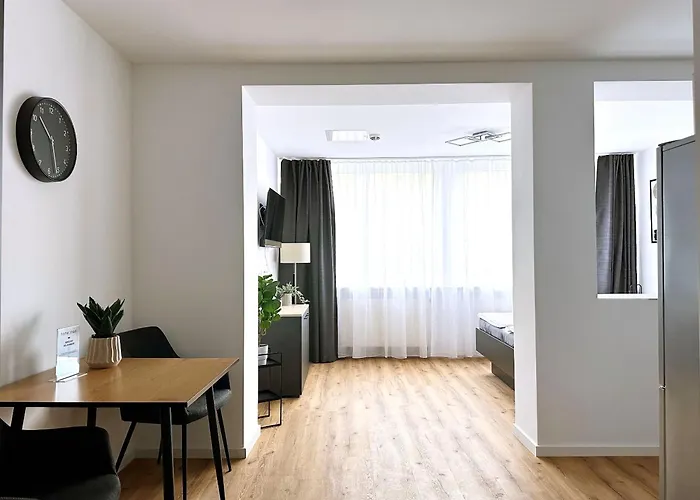 Apartment Schöne I Private Parkplätze I Home2share Munster (North Rhine-Westphalia)